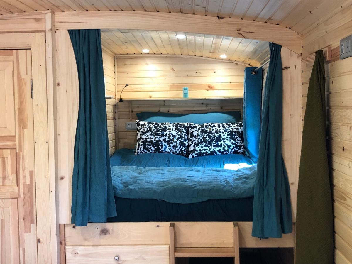 Roulotte Gites O Bien-Etre Massage Spa Sejour Bien-Etre En Hebergement Insolite Roulotte Karantez Ou En Gites Melon Ou Yock A 800 M Des Plages Maison D'Hote Drogou بورسبودير المظهر الخارجي الصورة