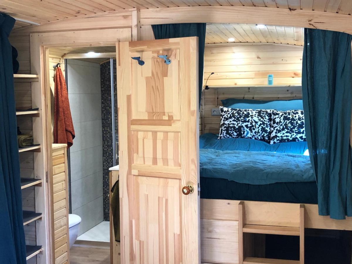 Roulotte Gites O Bien-Etre Massage Spa Sejour Bien-Etre En Hebergement Insolite Roulotte Karantez Ou En Gites Melon Ou Yock A 800 M Des Plages Maison D'Hote Drogou بورسبودير المظهر الخارجي الصورة