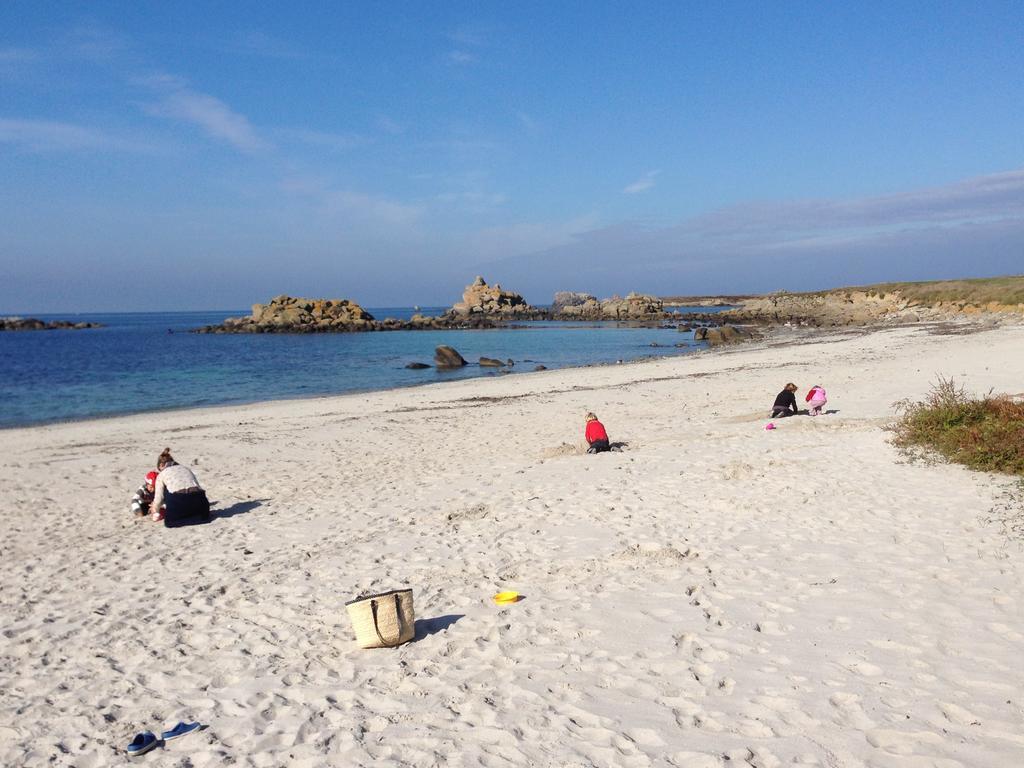 Roulotte Gites O Bien-Etre Massage Spa Sejour Bien-Etre En Hebergement Insolite Roulotte Karantez Ou En Gites Melon Ou Yock A 800 M Des Plages Maison D'Hote Drogou بورسبودير الغرفة الصورة